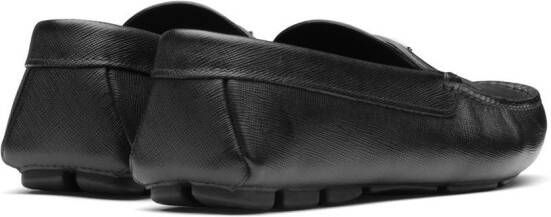 Prada Loafers met logoplakkaat Zwart