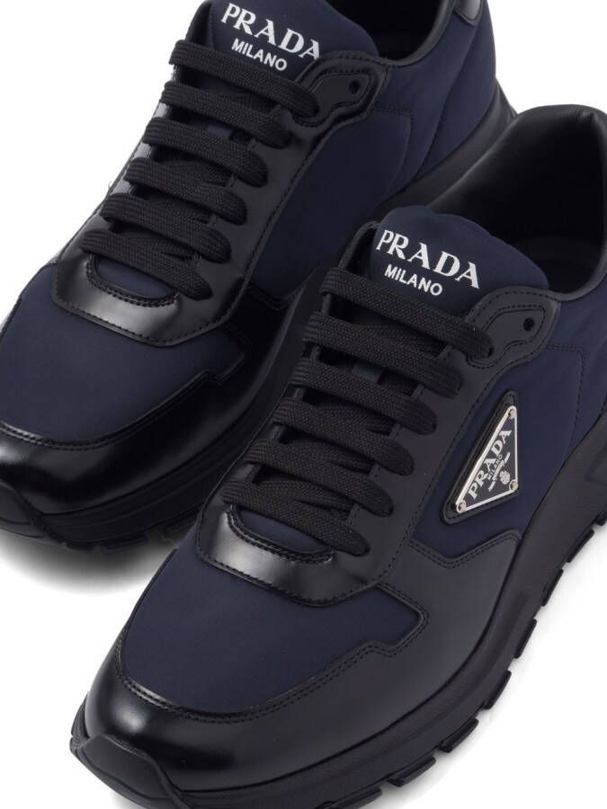 Prada PRAX 01 Re-Nylon sneakers Blauw