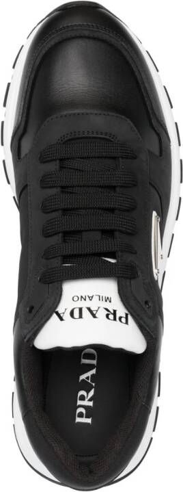 Prada Low-top sneakers Zwart