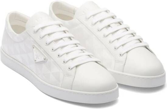 Prada Low-top sneakers Wit