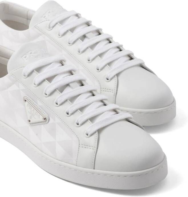 Prada Low-top sneakers Wit