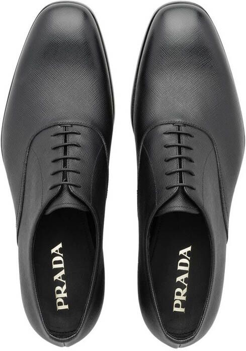 Prada Oxford schoenen van Saffiano leer Zwart
