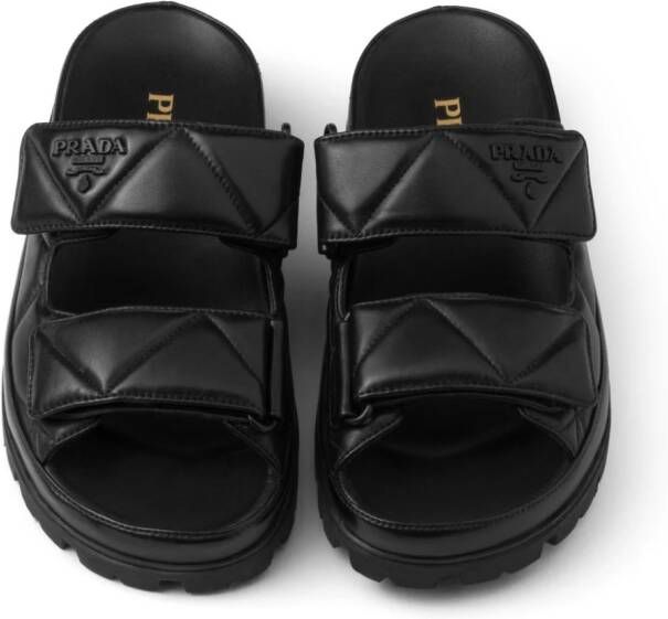 Prada Gewatteerde leren sandalen Zwart