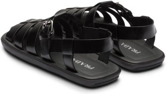 Prada Sandalen met geweven bandjes Zwart