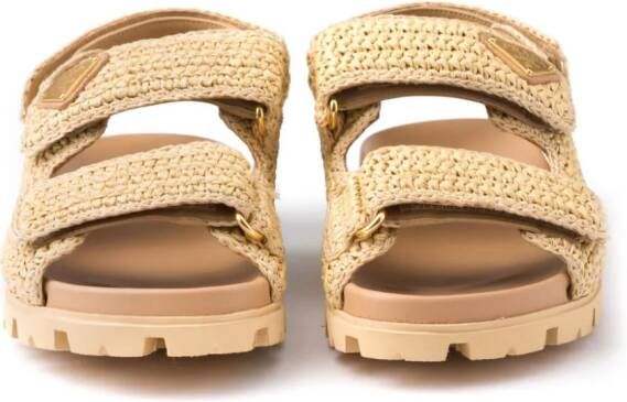 Prada Sandalen met logoplakkaat Beige