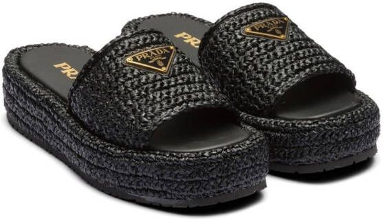 Prada Sandalen met plateauzool Zwart