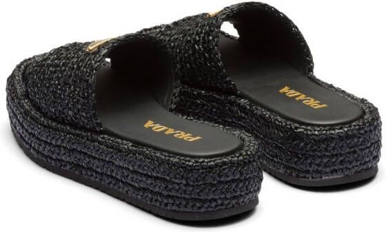 Prada Sandalen met plateauzool Zwart