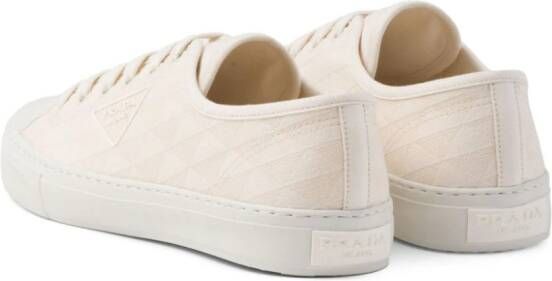 Prada Low-top sneakers Wit