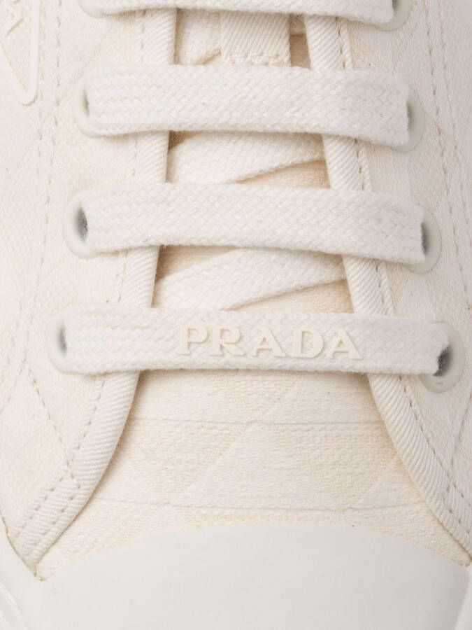 Prada Low-top sneakers Wit