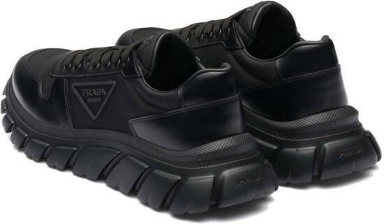 Prada Sneakers met logopatch Zwart