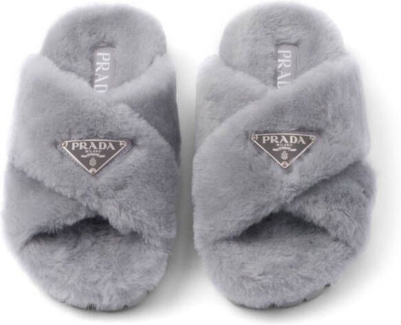 Prada Lammy slippers Grijs
