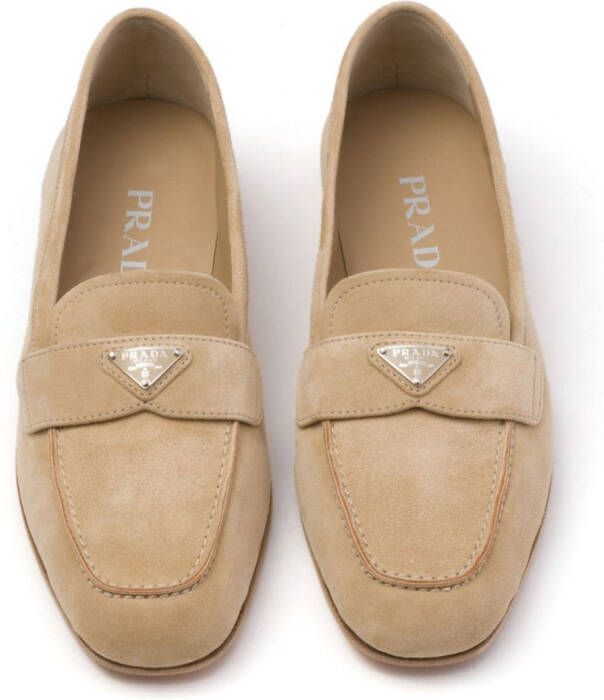 Prada Loafers met logo Beige