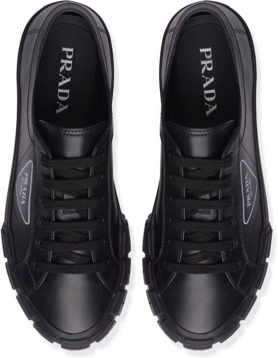 Prada Wheel sneakers Zwart