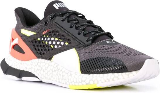 PUMA Hybrid Astro sneakers Zwart