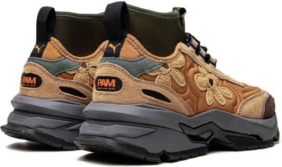 PUMA x Perks en Mini Nano sneakers Bruin