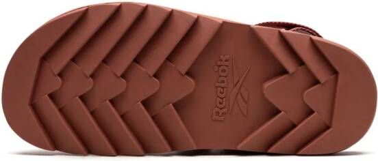 Reebok Beatnik "Baked Earth" slippers Bruin