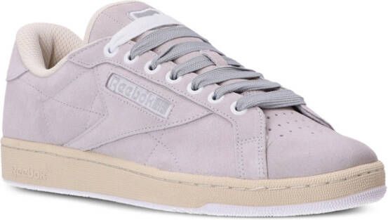 Reebok Club C Grounds low-top sneakers Roze