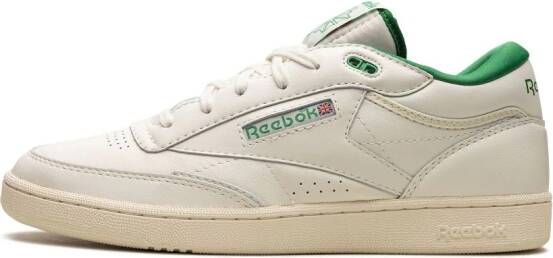 Reebok Club C Mid II leren sneakers Beige