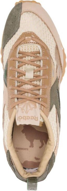 Reebok LX2200 low-top sneakers Beige