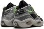 Reebok "x Minions Question Gru sneakers" Zilver - Thumbnail 3