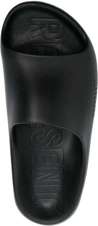 Represent Slippers met gegraveerd logo Zwart