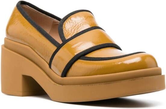 Roberto Festa Percy loafers met blokhak Geel