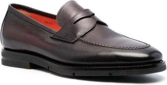 Santoni Loafers met ronde neus Rood