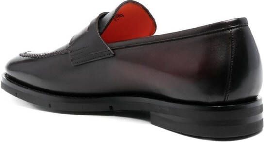 Santoni Loafers met ronde neus Rood