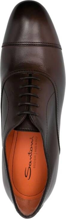 Santoni Oxford schoenen met ronde neus Bruin