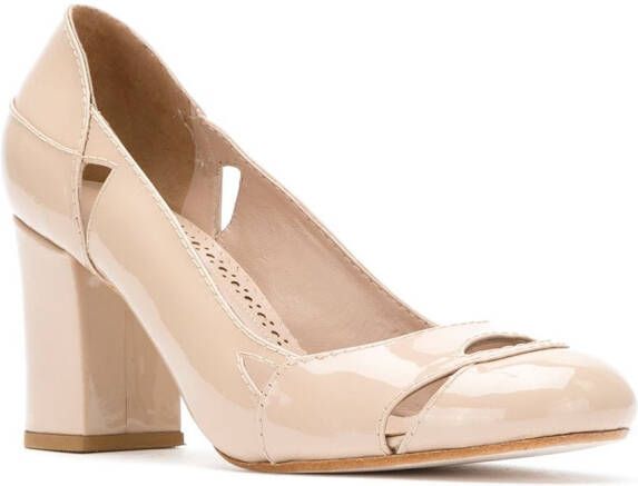 Sarah Chofakian Bruxelas lakleren pumps Beige