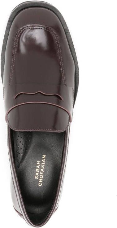 Sarah Chofakian Clarisse loafers van lakleer Bruin