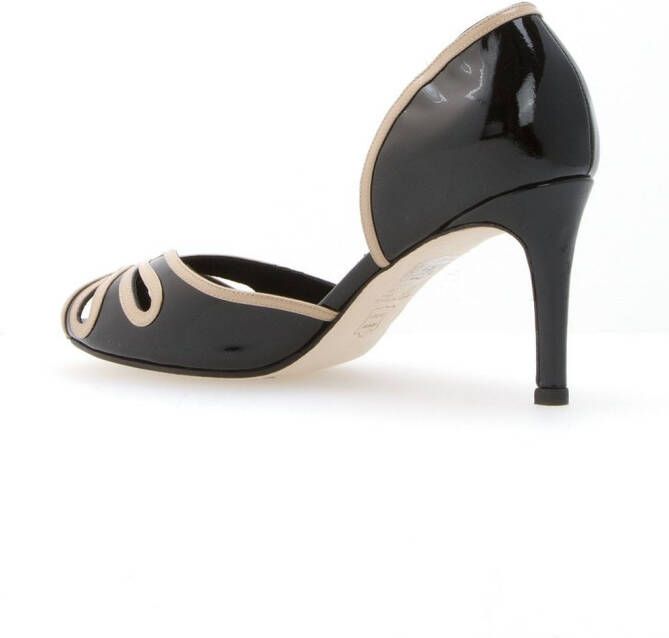 Sarah Chofakian lakleren pumps Zwart