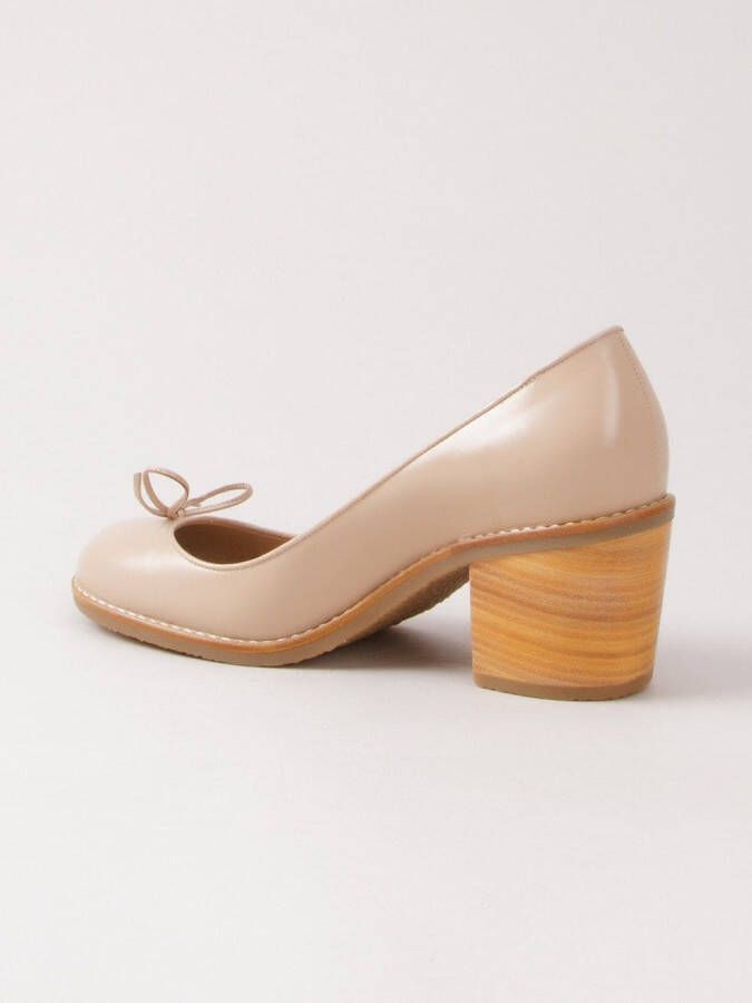 Sarah Chofakian lederen pumps Beige