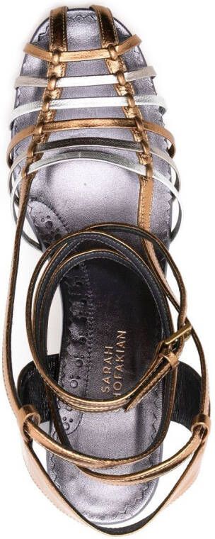 Sarah Chofakian Lupita sandalen met metallic bandjes