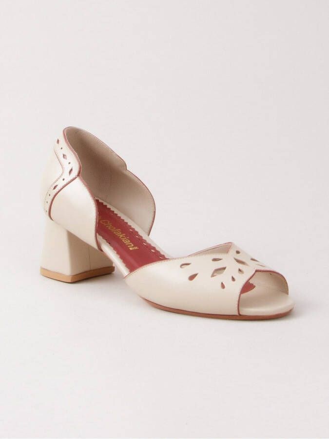 Sarah Chofakian pumps met chunky hak Beige