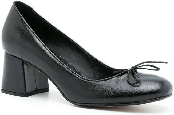 Sarah Chofakian Sandy pumps met klokhak Zwart