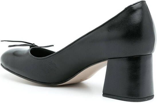 Sarah Chofakian Sandy pumps met klokhak Zwart