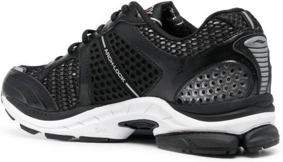 Saucony Sneakers met mesh vlak Zwart