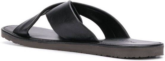 Scarosso Sandalen met gekruiste bandjes Zwart