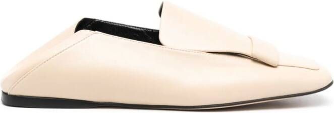 Sergio Rossi Loafers met vierkante neus Beige