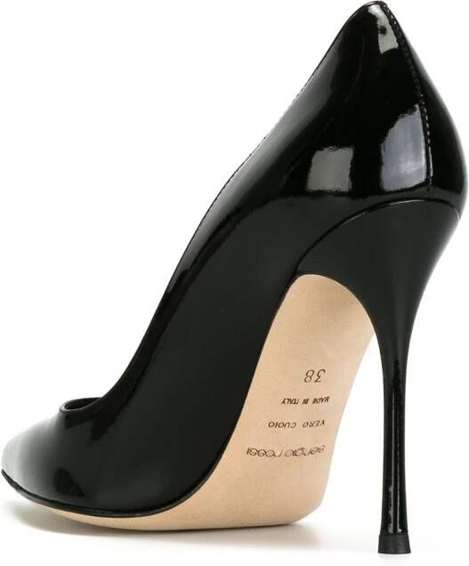 Sergio Rossi pointed pumps Zwart