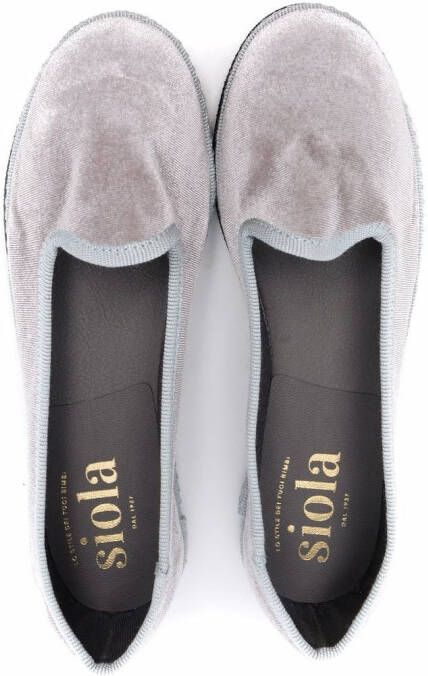 Siola Loafers met fluwelen-effect Grijs