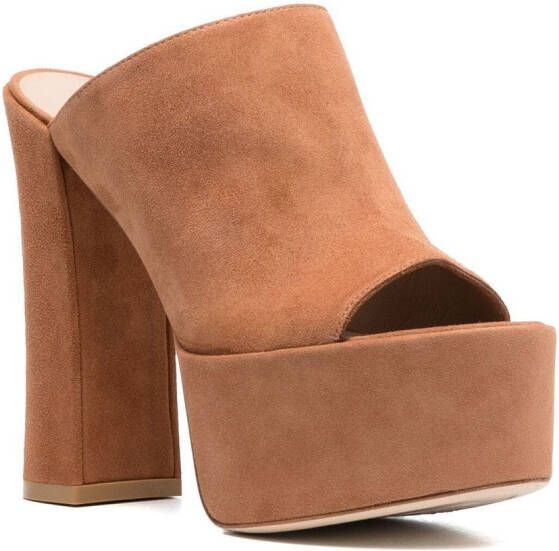 Stuart Weitzman Muiltjes met plateauzool Bruin