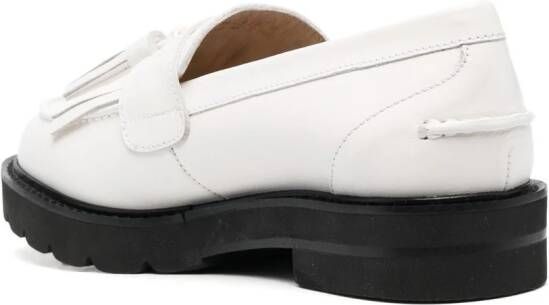 Stuart Weitzman Mila leren loafers Wit