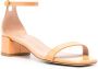 Stuart Weitzman Nudist Curve lakleren sandalen Oranje - Thumbnail 2