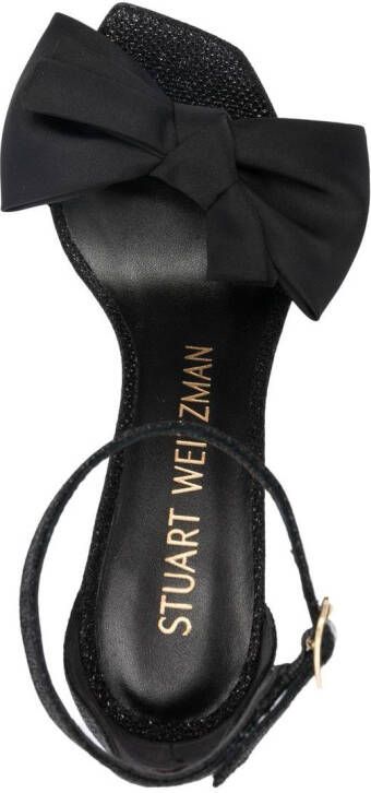 Stuart Weitzman Nudist Curve Loveknot sandalen Zwart