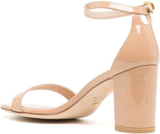 Stuart Weitzman Nudistcurve sandalen met blokhak Beige