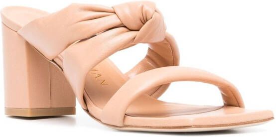 Stuart Weitzman Play sandalen met geknoopt detail Beige