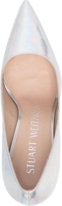 Stuart Weitzman Pumps met holografisch effect Zilver