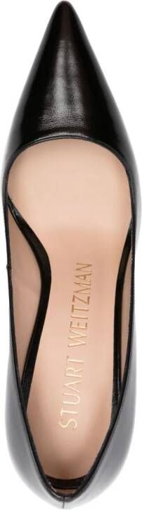 Stuart Weitzman Pumps met puntige neus Zwart